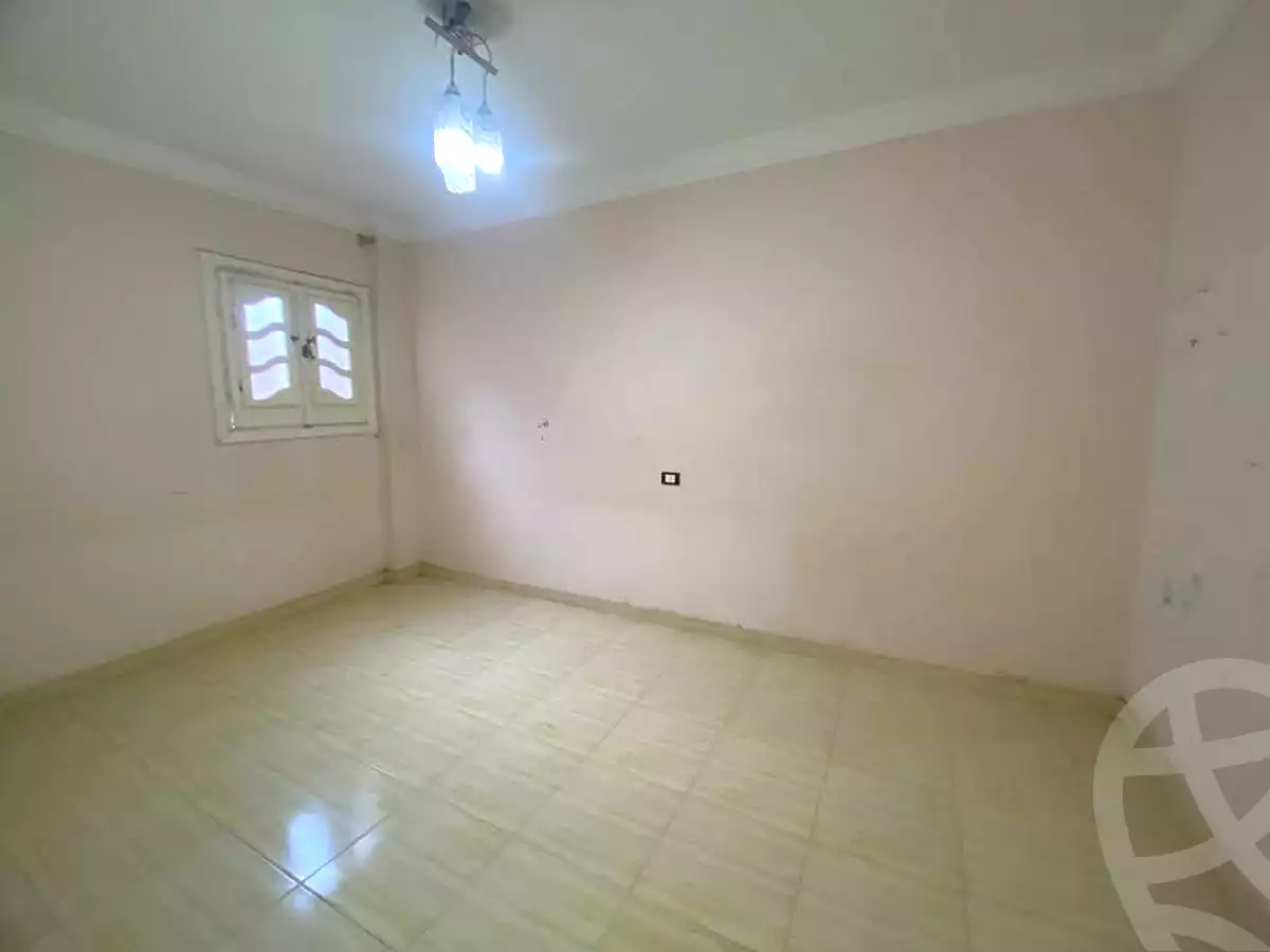 https://aqarmap.com.eg/ar/listing/6739986-for-sale-alexandria-camp-cesar-abd-el-moneim-sanad-st