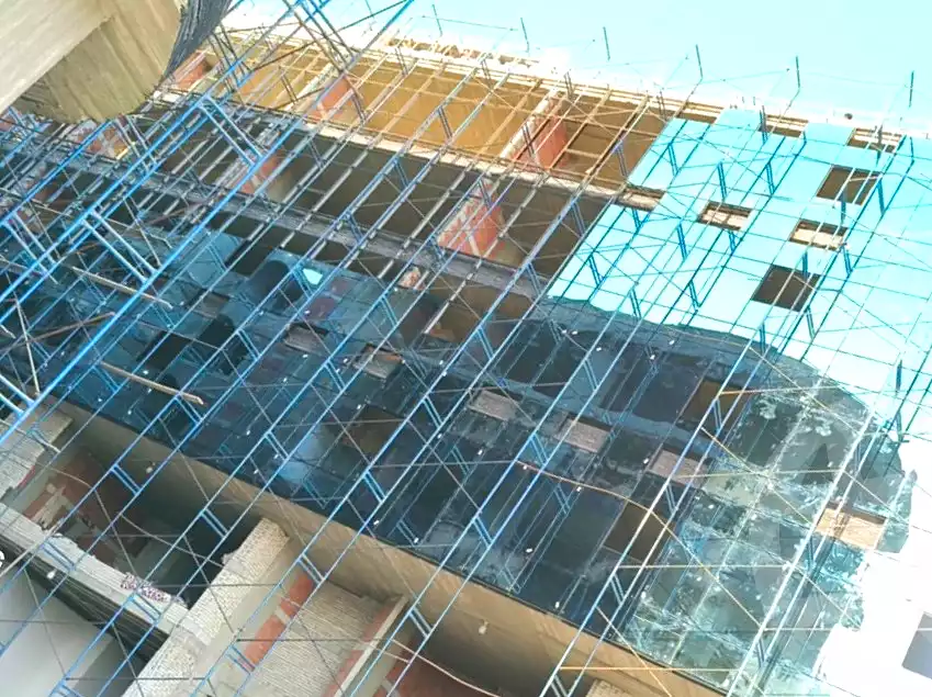 https://aqarmap.com.eg/ar/listing/6740111-for-sale-cairo-el-sheikh-zayed-city-compounds-101-mall-premium