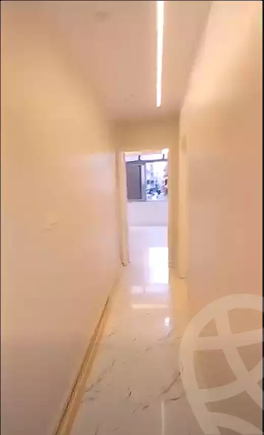 https://aqarmap.com.eg/ar/listing/6740730-for-sale-cairo-hadayek-el-koba-hamamat-el-koba