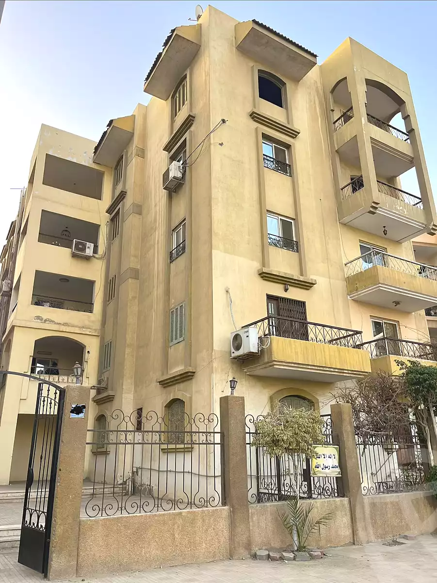 https://aqarmap.com.eg/ar/listing/6740846-for-sale-cairo-new-cairo-el-narges-el-narges-omarat-abdul-rahman-al-rafie-st