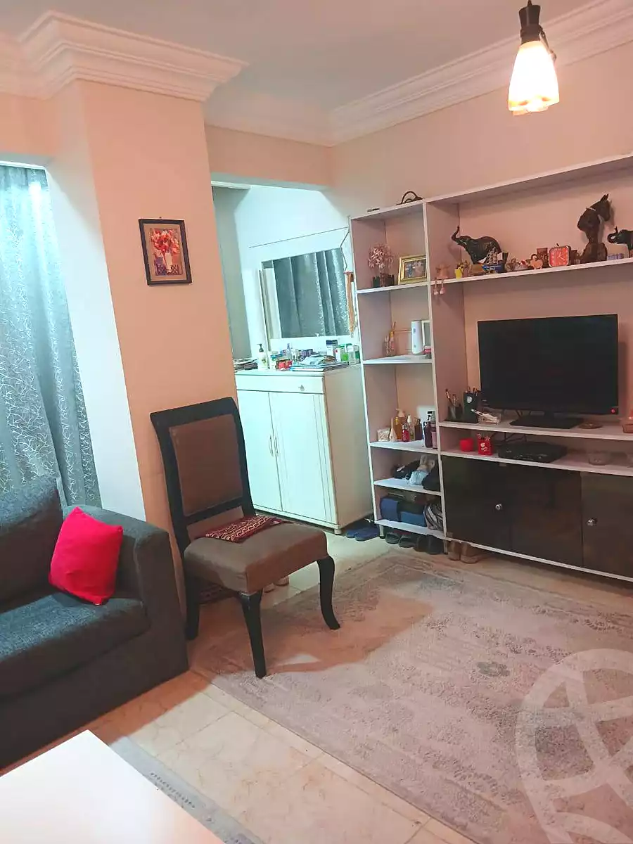 https://aqarmap.com.eg/ar/listing/6741655-for-sale-cairo-ain-shams-ain-shams-el-sharkia-el-eshrein-stt