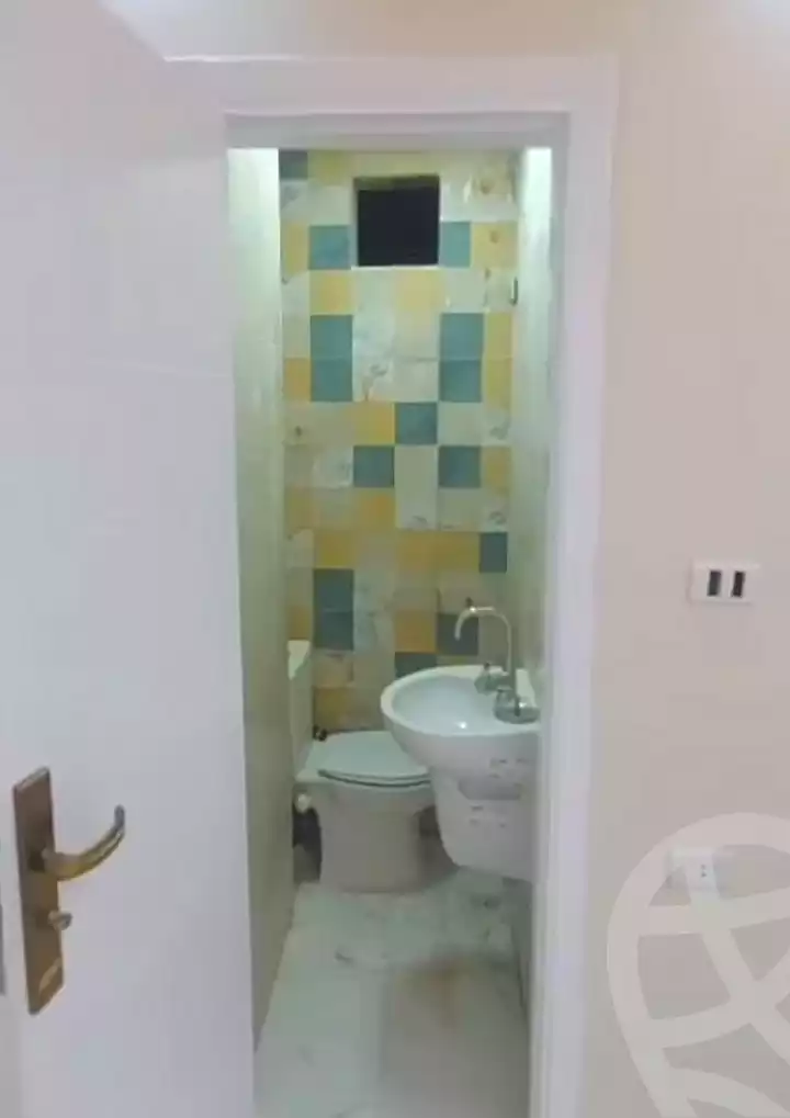 https://aqarmap.com.eg/ar/listing/6741975-for-sale-cairo-nozha-2-el-khamseen-st