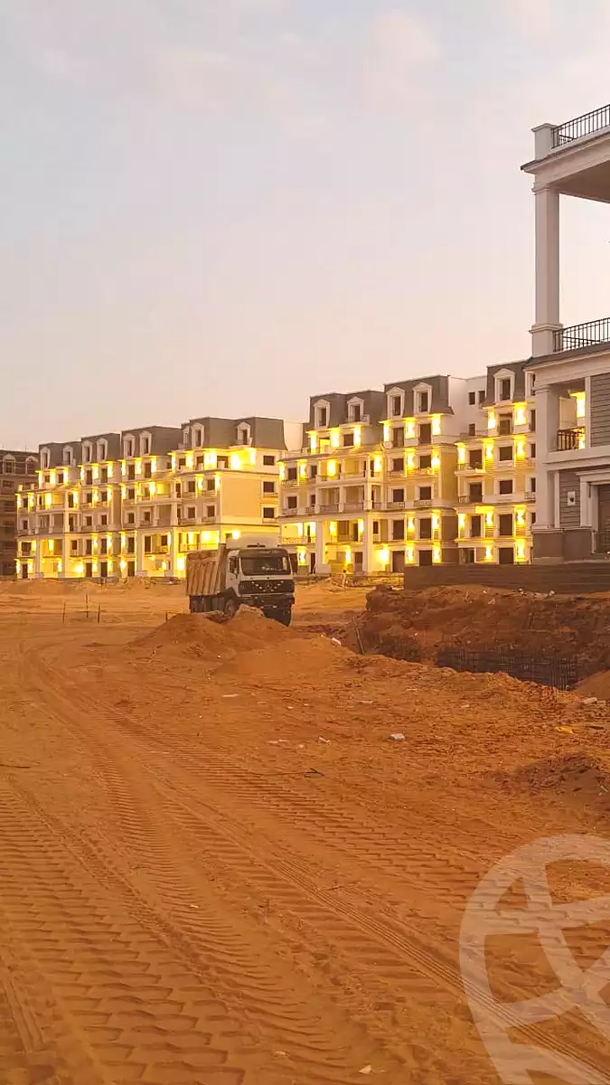 https://aqarmap.com.eg/ar/listing/6742885-for-sale-cairo-new-cairo-compounds-mwntn-fyw-y-syty-mountain-park-mountain-view-icity