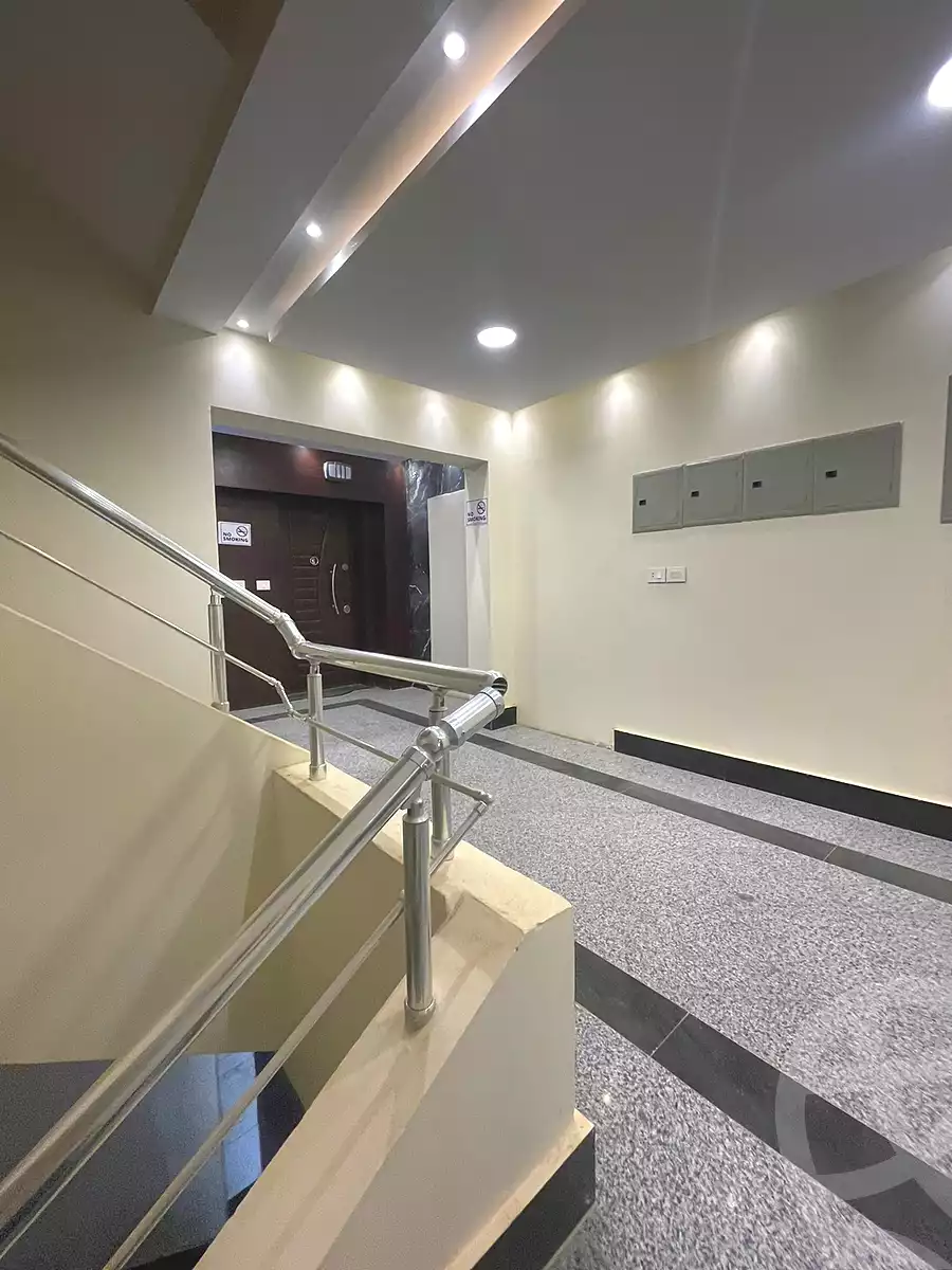 https://aqarmap.com.eg/ar/listing/6742985-for-sale-cairo-new-administrative-capital-r7-oia