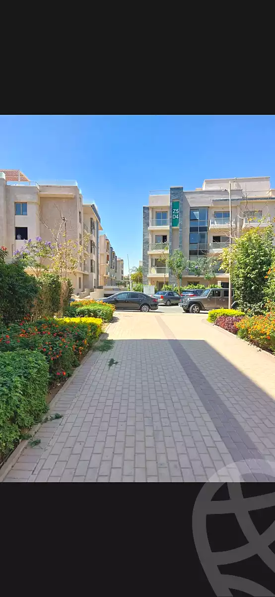 https://aqarmap.com.eg/en/listing/6743141-for-sale-cairo-new-cairo-compounds-galleria-moon-valley