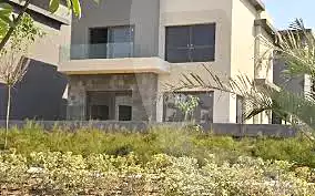 https://aqarmap.com.eg/ar/listing/6743412-for-sale-cairo-new-cairo-compounds-el-patio-town-compound-la-vista