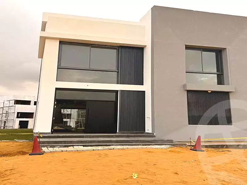 https://aqarmap.com.eg/ar/listing/6743474-for-sale-cairo-new-cairo-compounds-eastshire-alqamzi