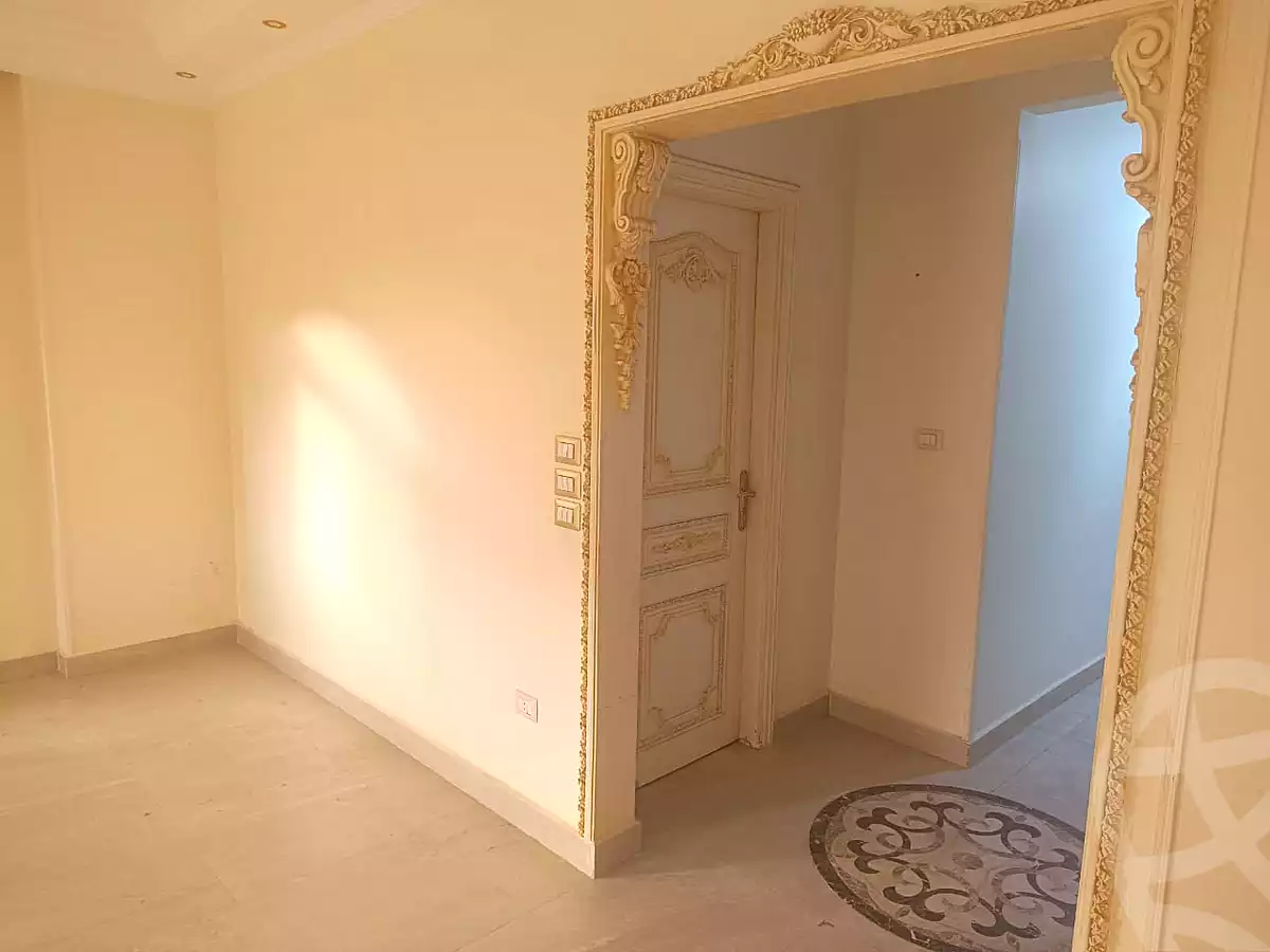 https://aqarmap.com.eg/ar/listing/6743572-for-rent-cairo-6th-of-october-el-hay-el-motamyz-fourth-touristic-village-mohamed-ahmed-barhoma-st