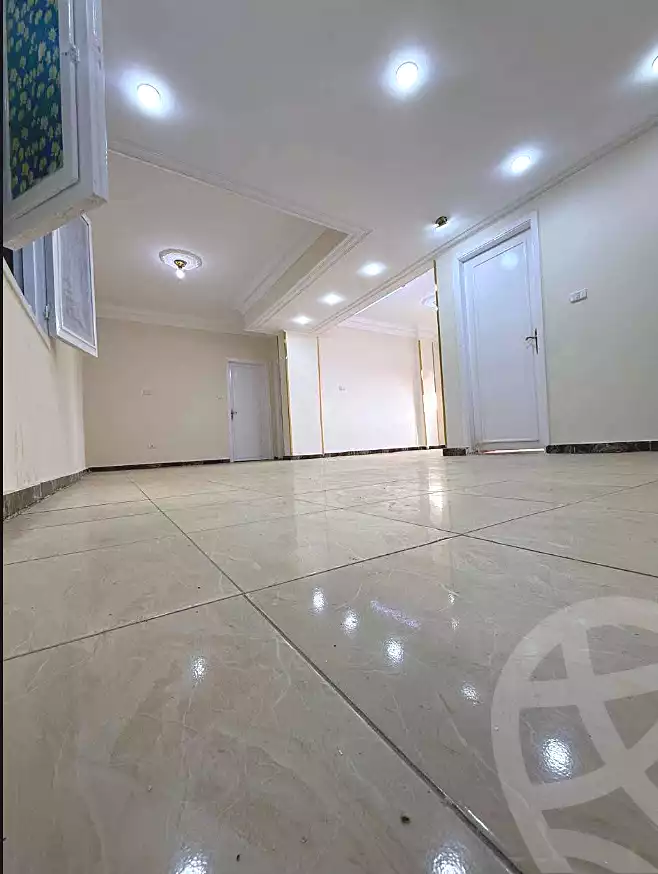 https://aqarmap.com.eg/en/listing/6743986-for-sale-cairo-helwan-mnshy-yn-hlwn-mansour-st