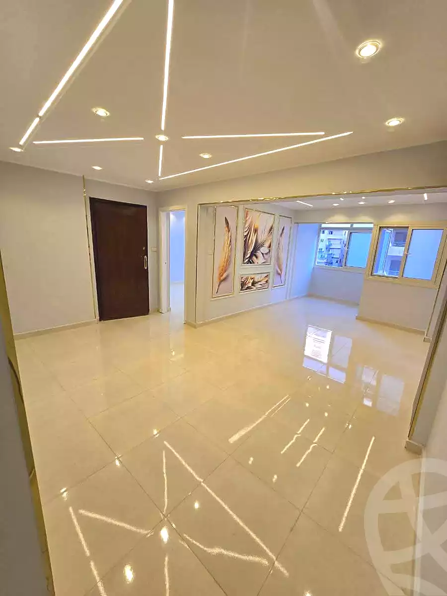 https://aqarmap.com.eg/ar/listing/6744068-for-sale-alexandria-el-mandara-shr-jml-bd-lnsr