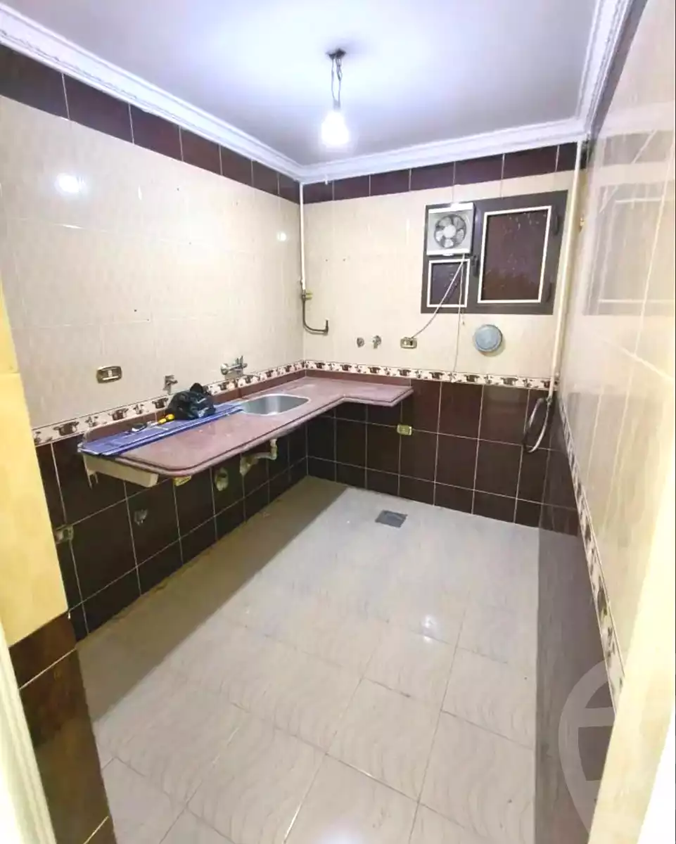 https://aqarmap.com.eg/ar/listing/6744135-for-sale-alexandria-lsywf-el-falki