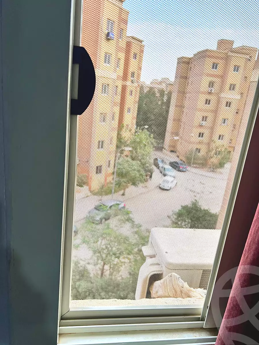 https://aqarmap.com.eg/ar/listing/6744523-for-sale-cairo-6th-of-october-hadaeq-october-kmbwnd-fy-hdyq-ktwbr-raya-city