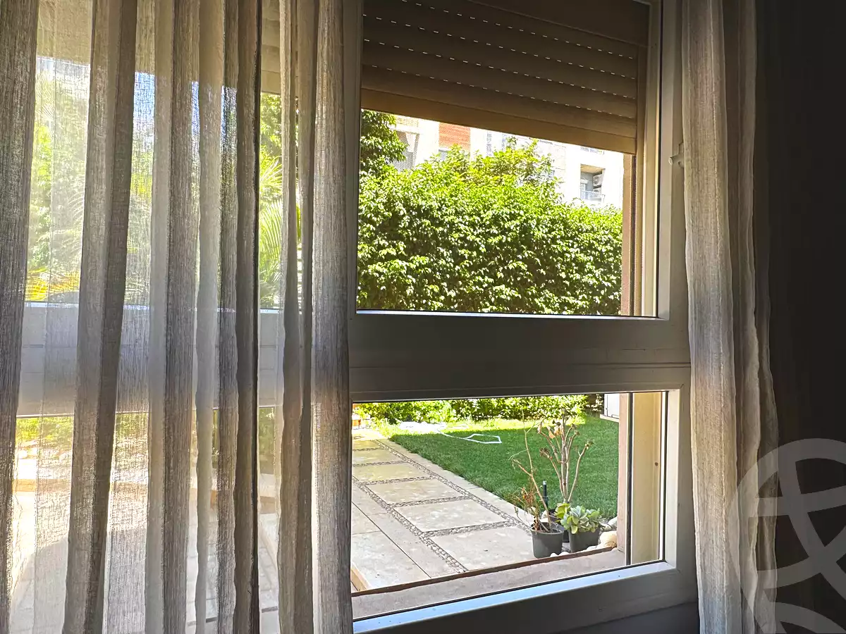https://aqarmap.com.eg/ar/listing/6744699-for-sale-cairo-el-sheikh-zayed-city-compounds-zayed-regency