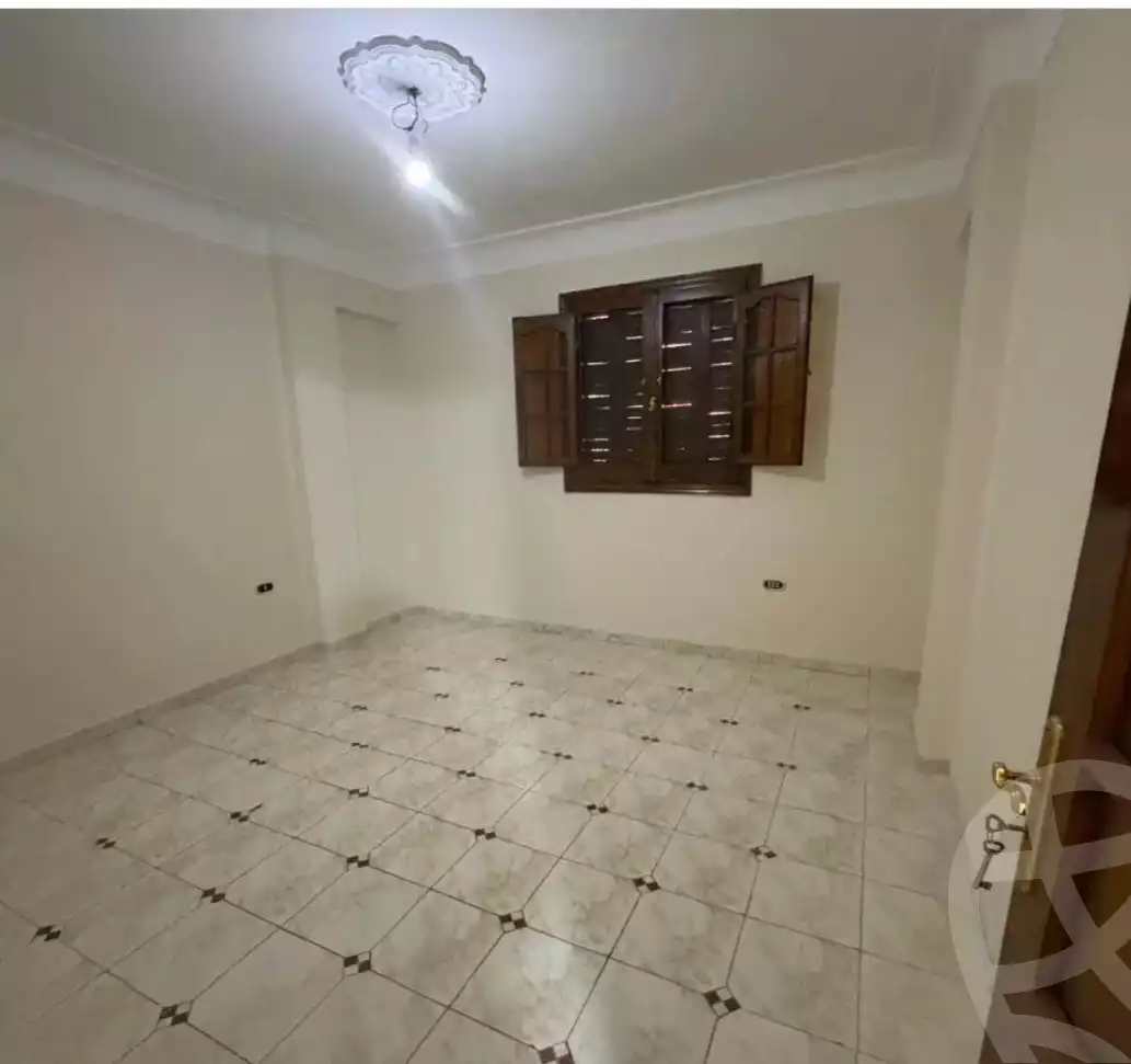 https://aqarmap.com.eg/ar/listing/6745080-for-sale-alexandria-lsywf-el-falki