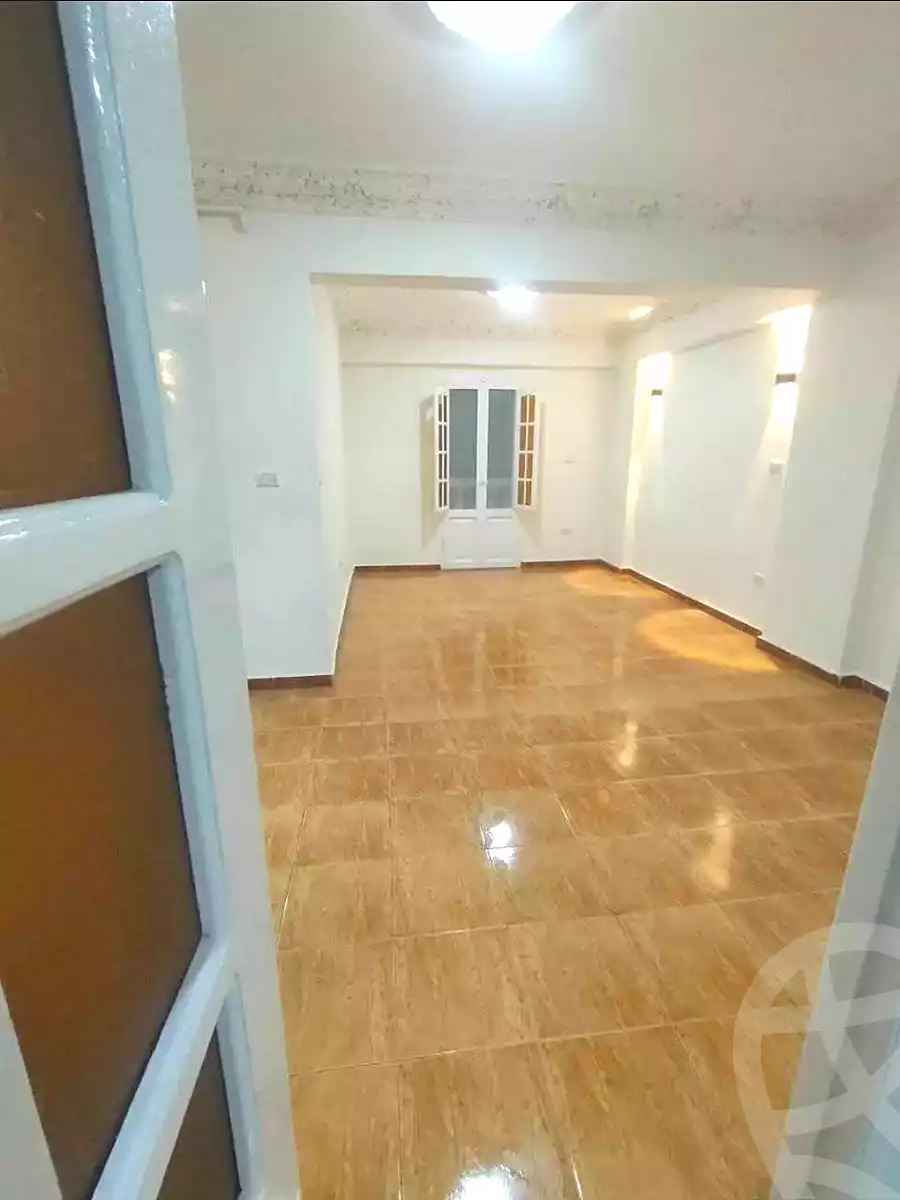 https://aqarmap.com.eg/ar/listing/6745317-for-sale-alexandria-lsywf-el-falki