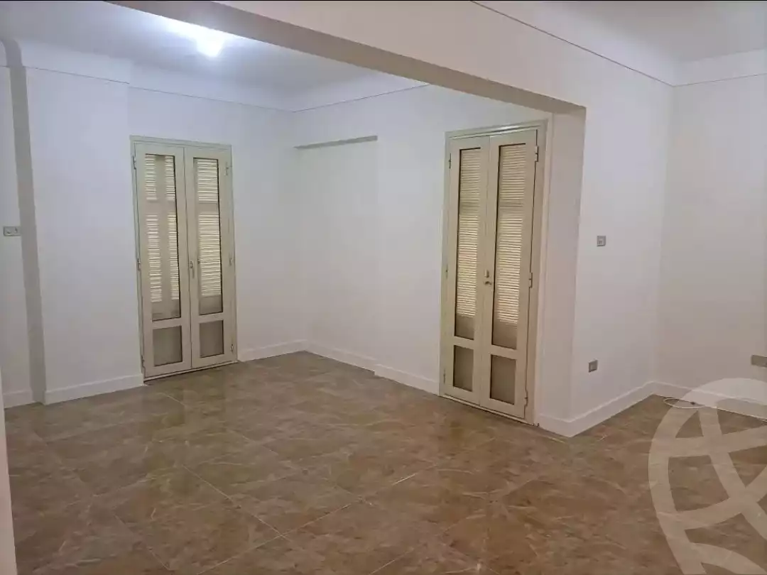 https://aqarmap.com.eg/ar/listing/6745432-for-sale-alexandria-el-asafra-l-sfr-bhry-el-geish-rd