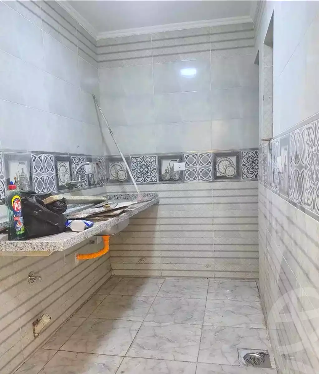 https://aqarmap.com.eg/ar/listing/6745463-for-sale-alexandria-el-asafra-shr-45