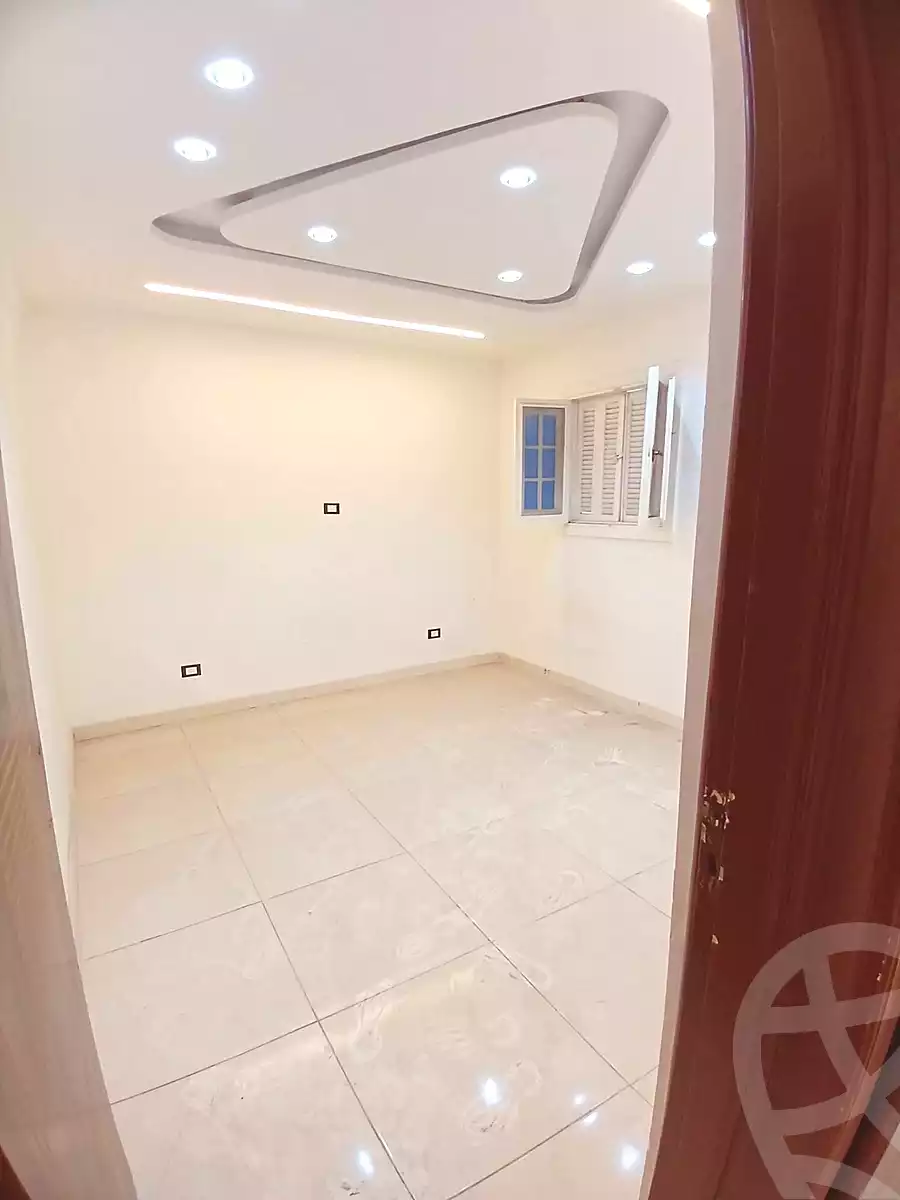 https://aqarmap.com.eg/en/listing/6745585-for-sale-alexandria-lsywf-el-falki