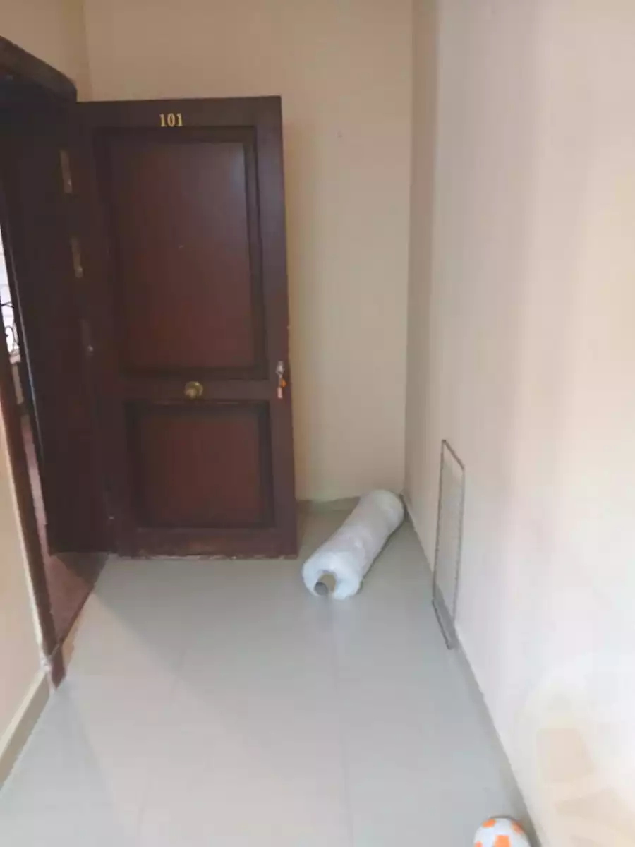https://aqarmap.com.eg/ar/listing/6746516-for-sale-cairo-new-cairo-compounds-acacia-mall-bng