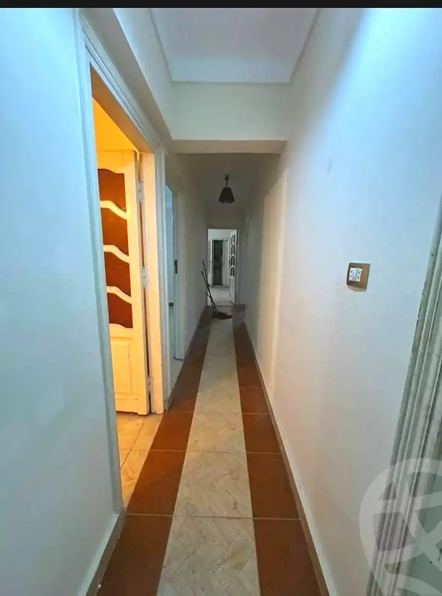 https://aqarmap.com.eg/ar/listing/6746660-for-sale-alexandria-lsywf-shamaa
