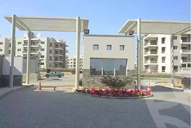 https://aqarmap.com.eg/en/listing/6747139-for-sale-cairo-el-sheikh-zayed-city-compounds-dh-drys