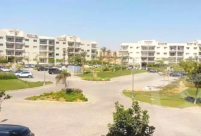 https://aqarmap.com.eg/en/listing/6747139-for-sale-cairo-el-sheikh-zayed-city-compounds-dh-drys