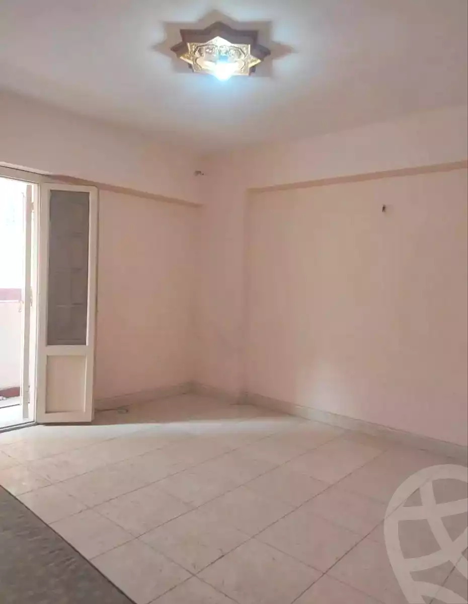 https://aqarmap.com.eg/en/listing/6747222-for-sale-alexandria-lsywf-el-falki