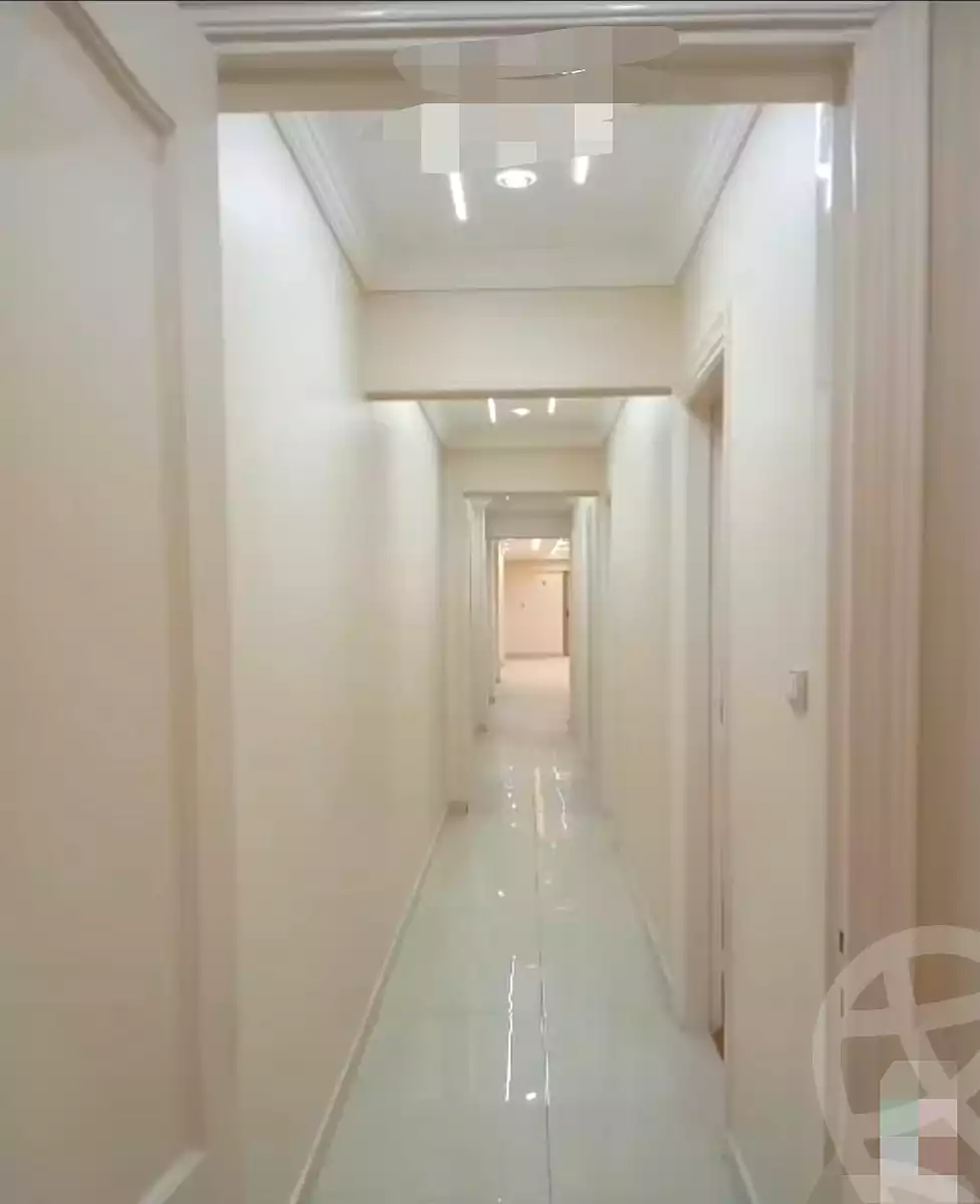 https://aqarmap.com.eg/ar/listing/6747294-for-sale-alexandria-camp-cesar-port-said-street