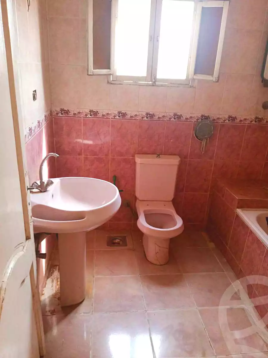 https://aqarmap.com.eg/en/listing/6747360-for-rent-cairo-faisal-kafr-tohormos-el-rihani-st