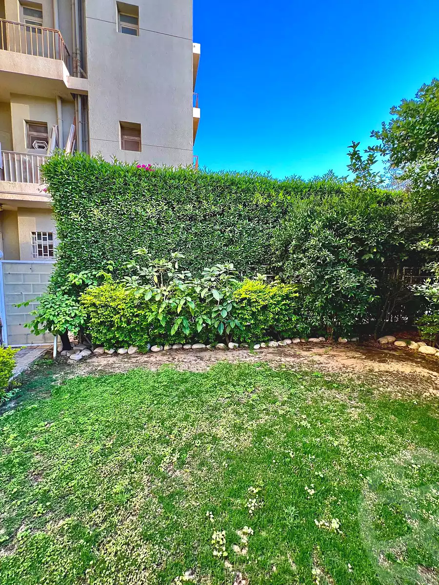 https://aqarmap.com.eg/ar/listing/6747567-for-sale-cairo-el-sheikh-zayed-city-compounds-dh-drys