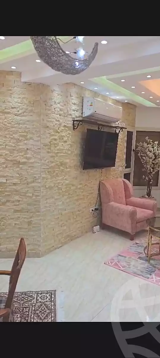 https://aqarmap.com.eg/ar/listing/6747717-for-rent-cairo-6th-of-october-hadaeq-october-kmbwnd-fy-hdyq-ktwbr-el-fardoos-city