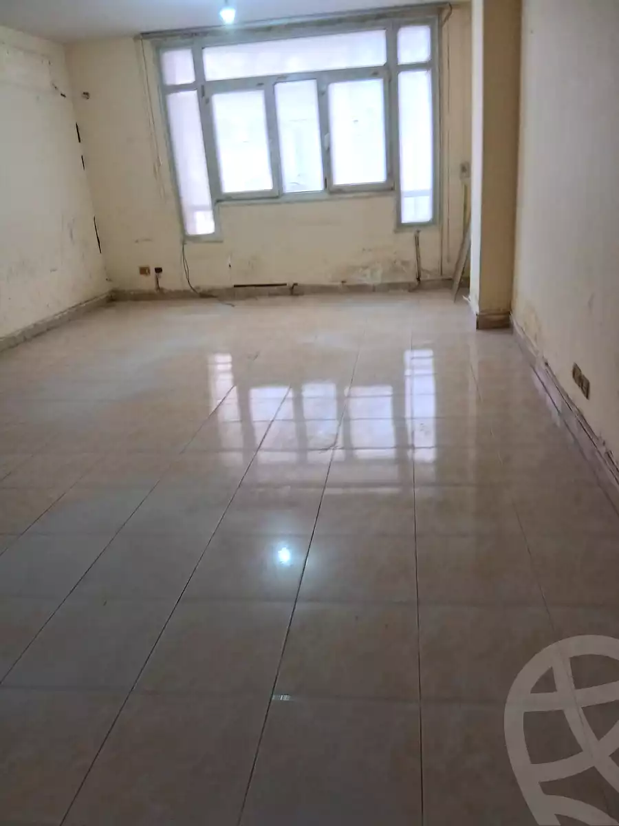 https://aqarmap.com.eg/ar/listing/6747738-for-rent-cairo-downtown-el-tahrir