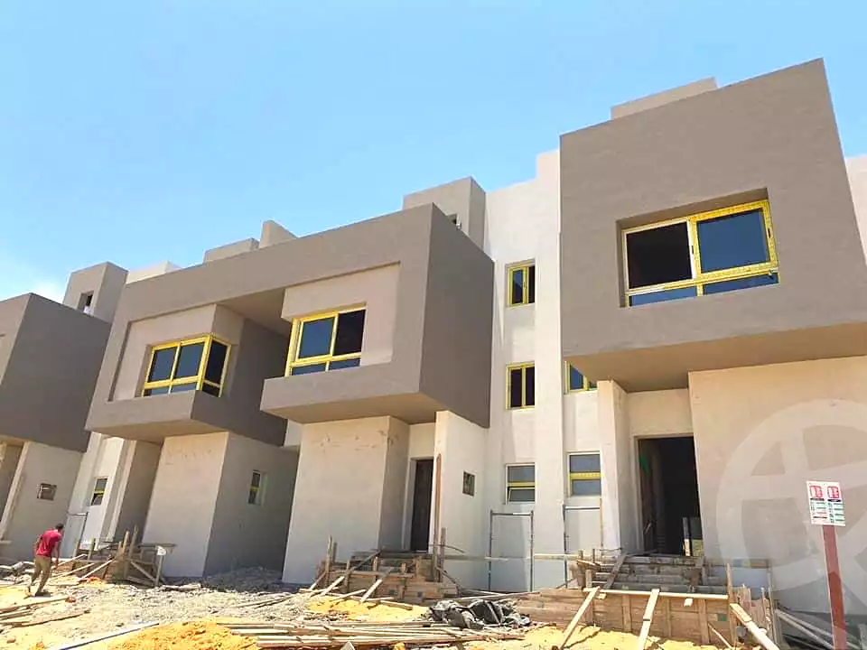 https://aqarmap.com.eg/en/listing/6747892-for-sale-cairo-el-sheikh-zayed-city-compounds-etapa