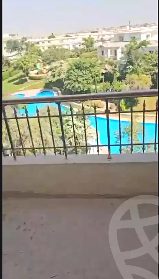 https://aqarmap.com.eg/ar/listing/6748504-for-sale-cairo-6th-of-october-compounds-mountain-view-october-park