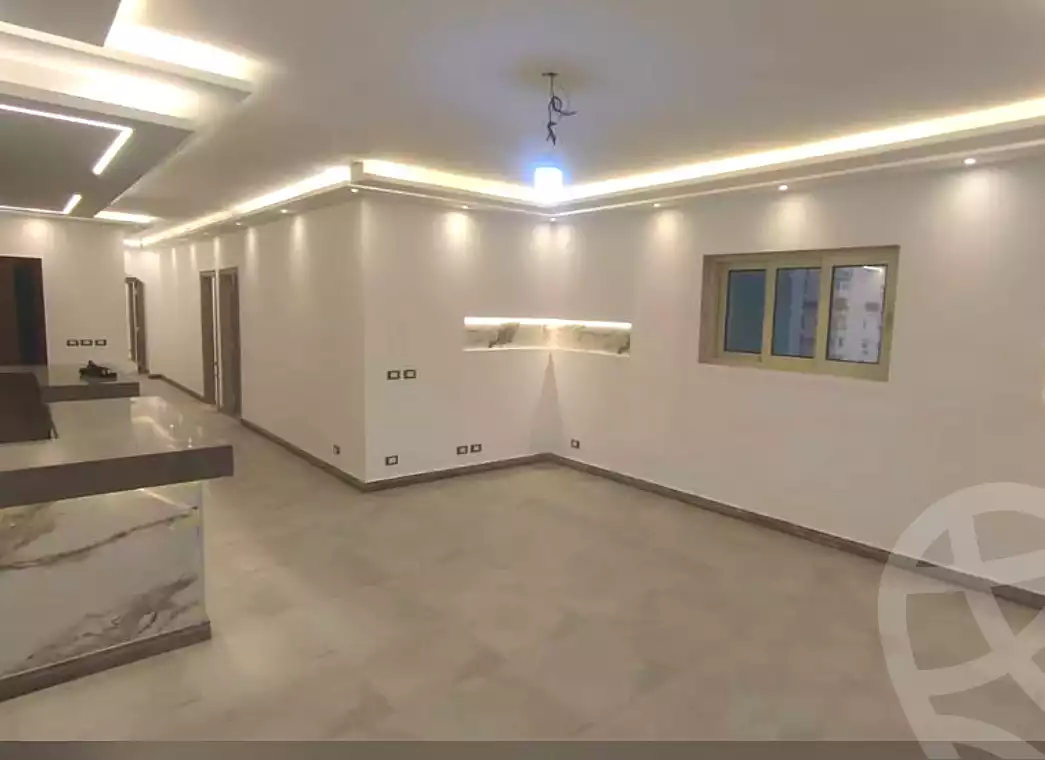 https://aqarmap.com.eg/ar/listing/6748640-for-sale-alexandria-el-asafra-l-sfr-bhry-el-geish-rd