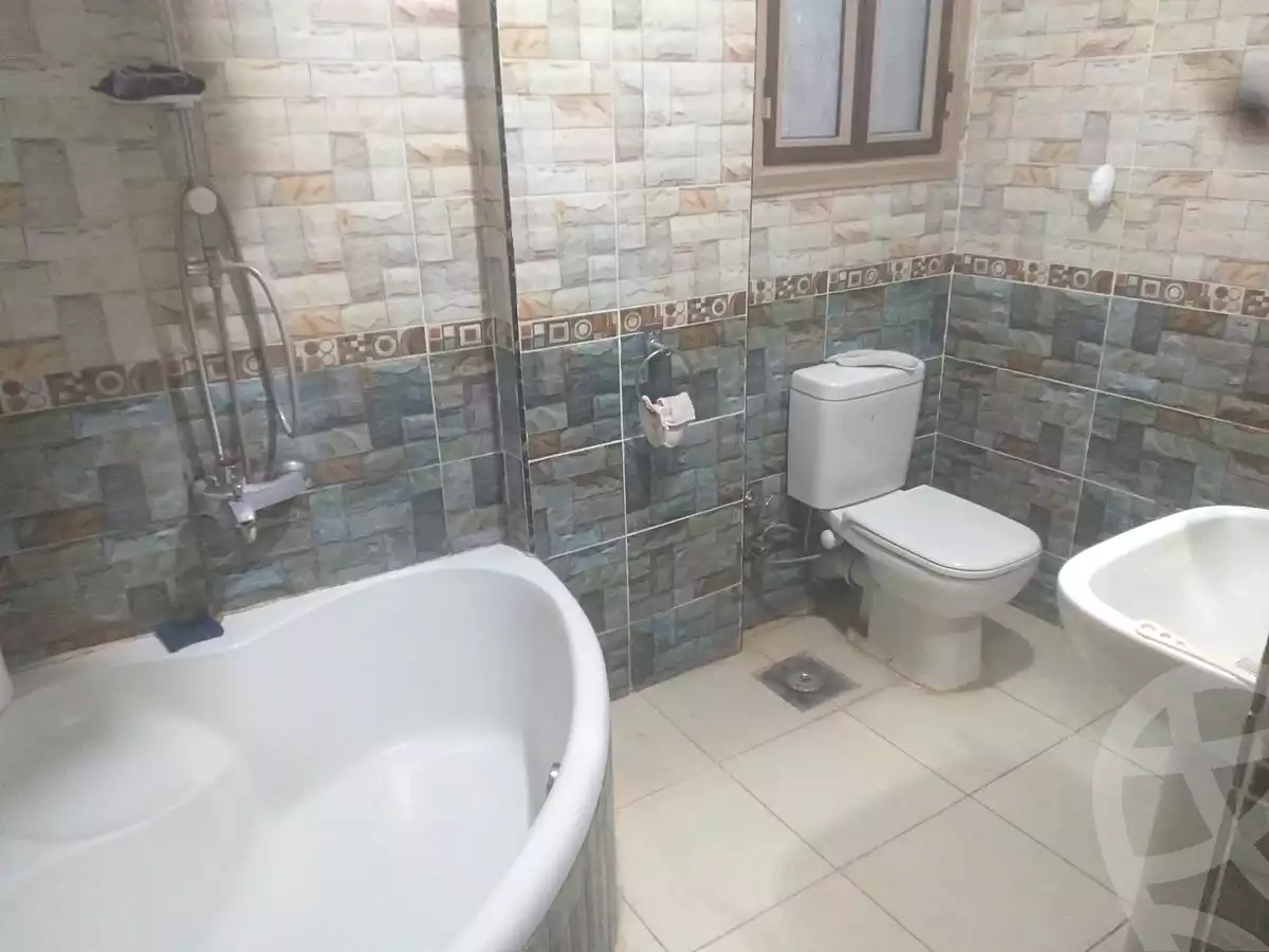 https://aqarmap.com.eg/ar/listing/6749167-for-sale-alexandria-l-jmy-lbytsh-abd-el-fattah-el-talkhawy