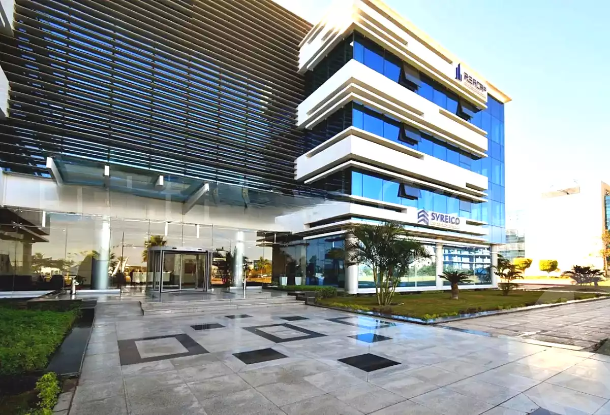 https://aqarmap.com.eg/en/listing/6749678-for-rent-cairo-el-sheikh-zayed-city-alex-cairo-desert-road-smart-village-nwrth-syd-sfrykw-llstthmr-l-qry