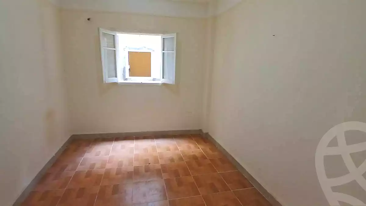 https://aqarmap.com.eg/en/listing/6749745-for-sale-alexandria-ganaklis