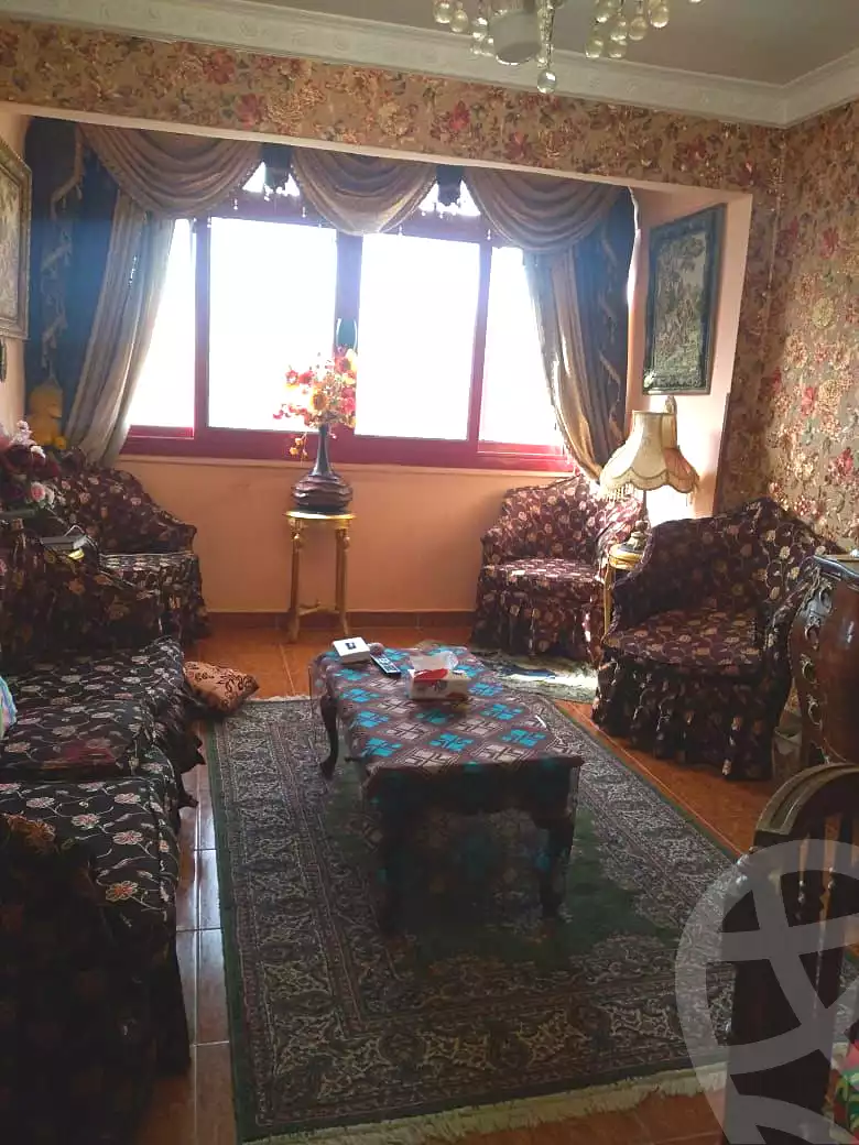 https://aqarmap.com.eg/ar/listing/6749937-for-sale-cairo-6th-of-october-el-ahyaa-neighborhood-7th-mecca-el-mokarrama-st