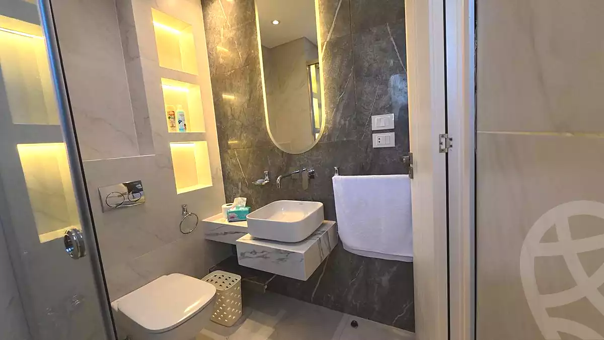 https://aqarmap.com.eg/ar/listing/6750415-for-rent-cairo-6th-of-october-compounds-ywn-kwrt-yrd-mrkz