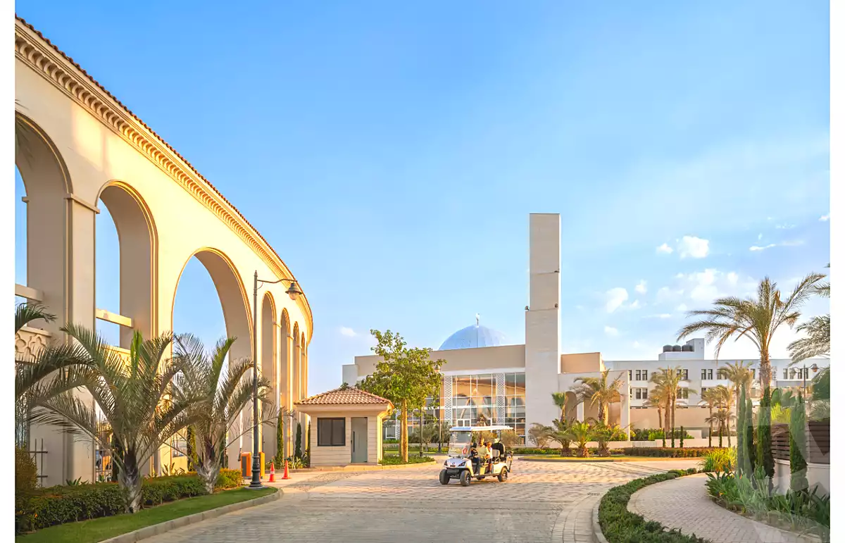 https://aqarmap.com.eg/en/listing/6750771-for-sale-cairo-el-sheikh-zayed-city-compounds-kmbwnd-fyldj-wyst-dr-llttwyr
