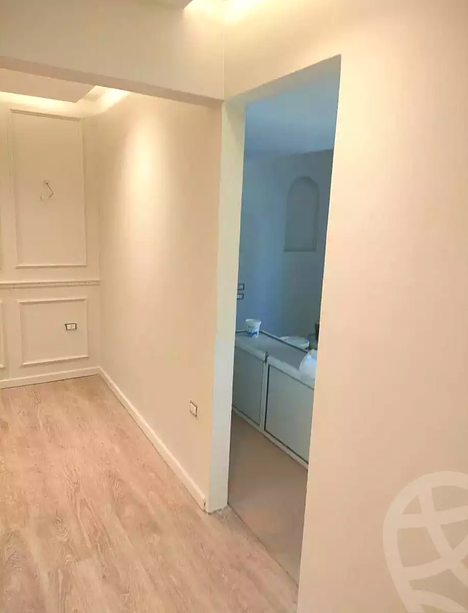 https://aqarmap.com.eg/ar/listing/6751062-for-sale-alexandria-moharram-bey