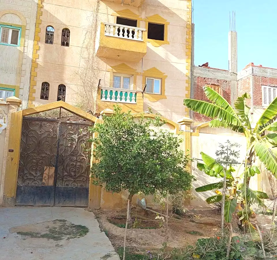 https://aqarmap.com.eg/en/listing/6751330-for-sale-alexandria-brj-l-rb-ljdyd