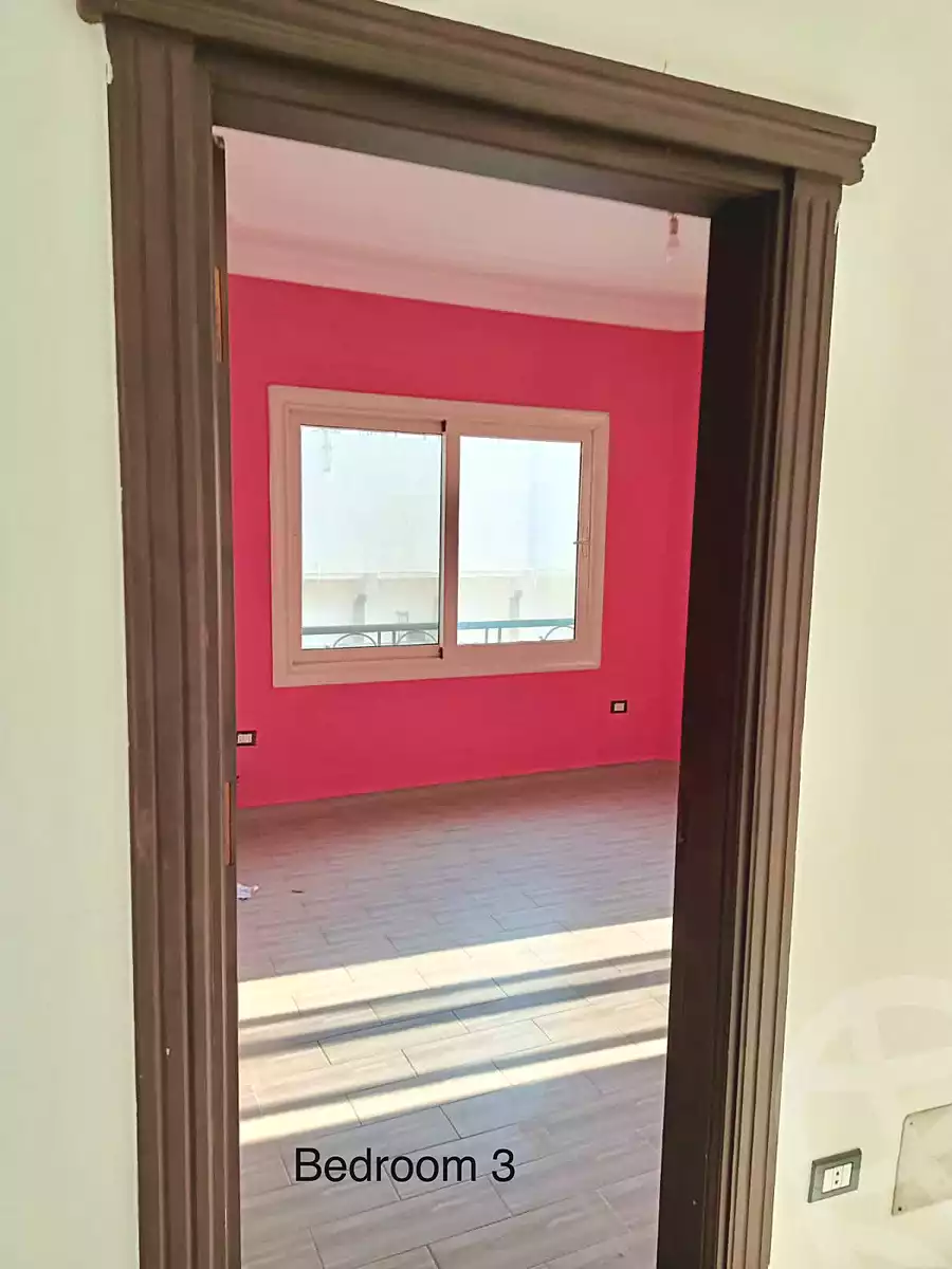 https://aqarmap.com.eg/ar/listing/6752714-for-sale-cairo-6th-of-october-el-ahyaa-neighborhood-1st-al-maahad