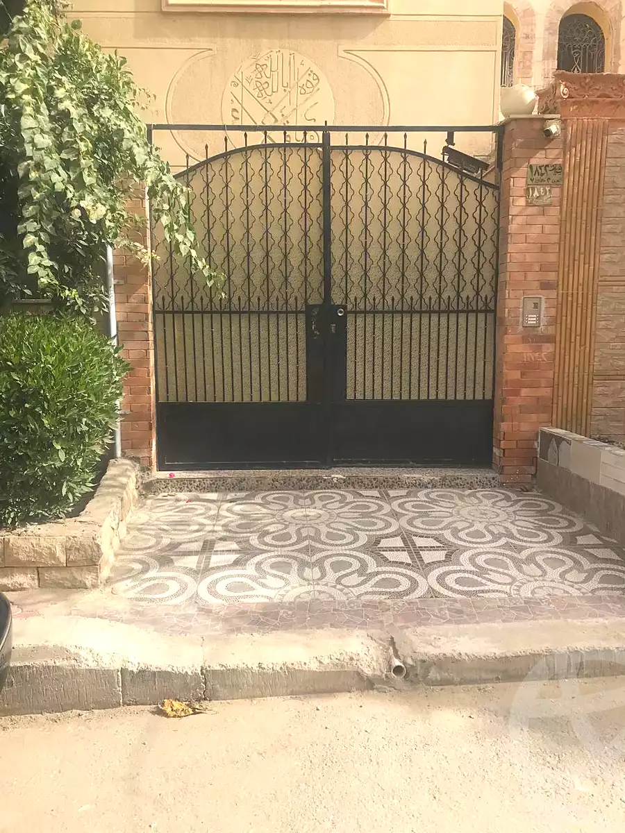 https://aqarmap.com.eg/ar/listing/6752795-for-rent-cairo-6th-of-october-el-ahyaa-neighborhood-2nd