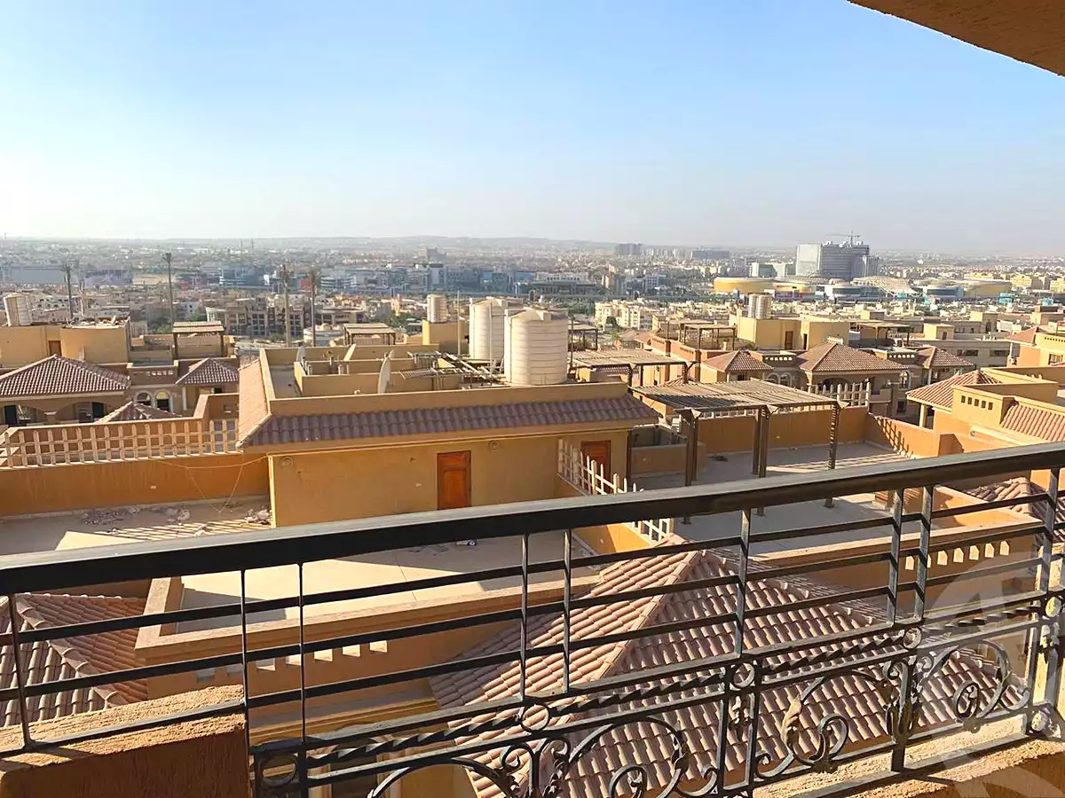 https://aqarmap.com.eg/en/listing/6752933-for-sale-cairo-el-sheikh-zayed-city-compounds-el-khamayel