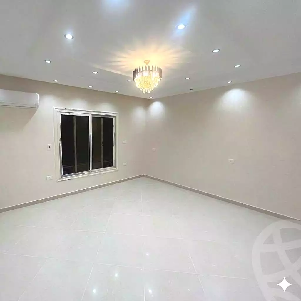 https://aqarmap.com.eg/en/listing/6753125-for-sale-cairo-el-sheikh-zayed-city-compounds-el-khamayel