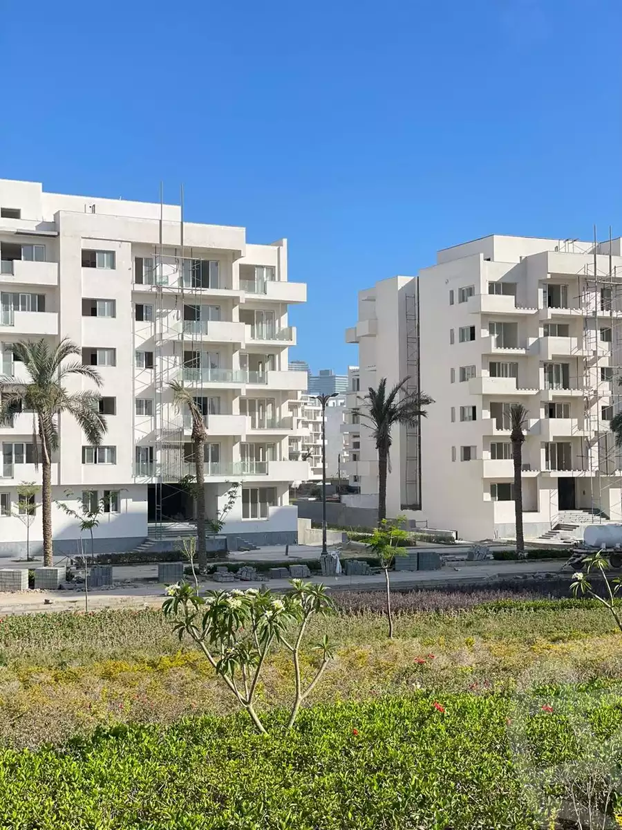 https://aqarmap.com.eg/ar/listing/6752860-for-sale-north-coast-new-alamein-mntj-t-l-lmyn-ljdyd-kmbwnd-mzryn