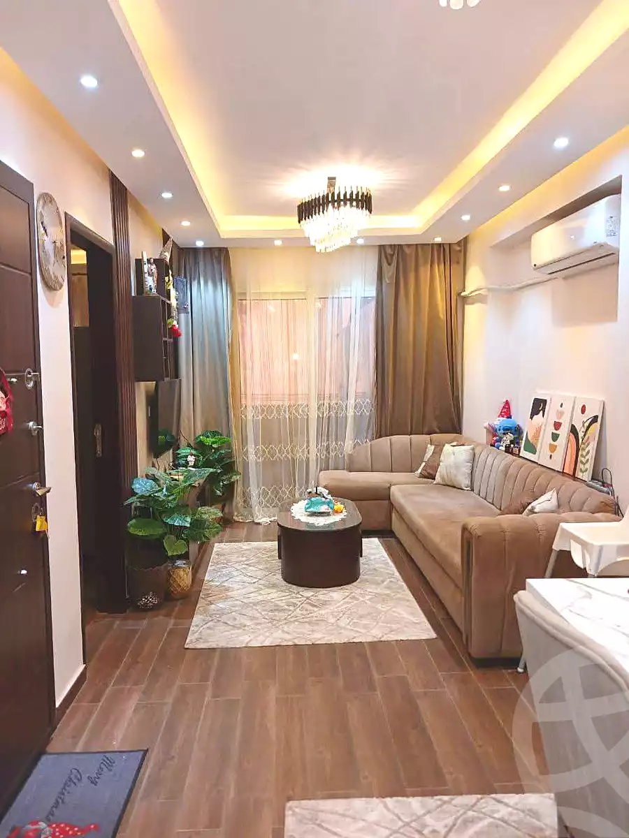 https://aqarmap.com.eg/en/listing/6755031-for-sale-cairo-ain-shams-ahmed-esmat-st