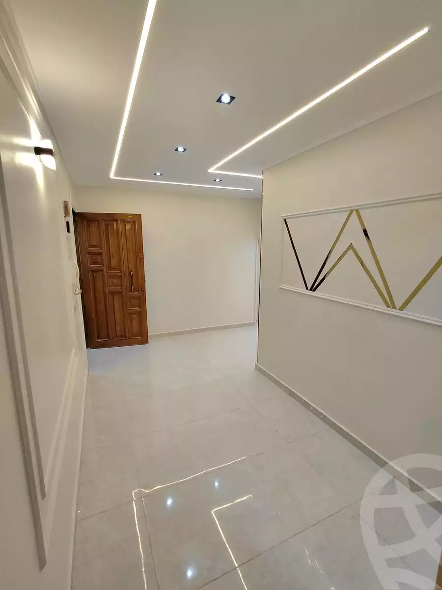 https://aqarmap.com.eg/ar/listing/6755735-for-sale-alexandria-el-asafra-shr-45